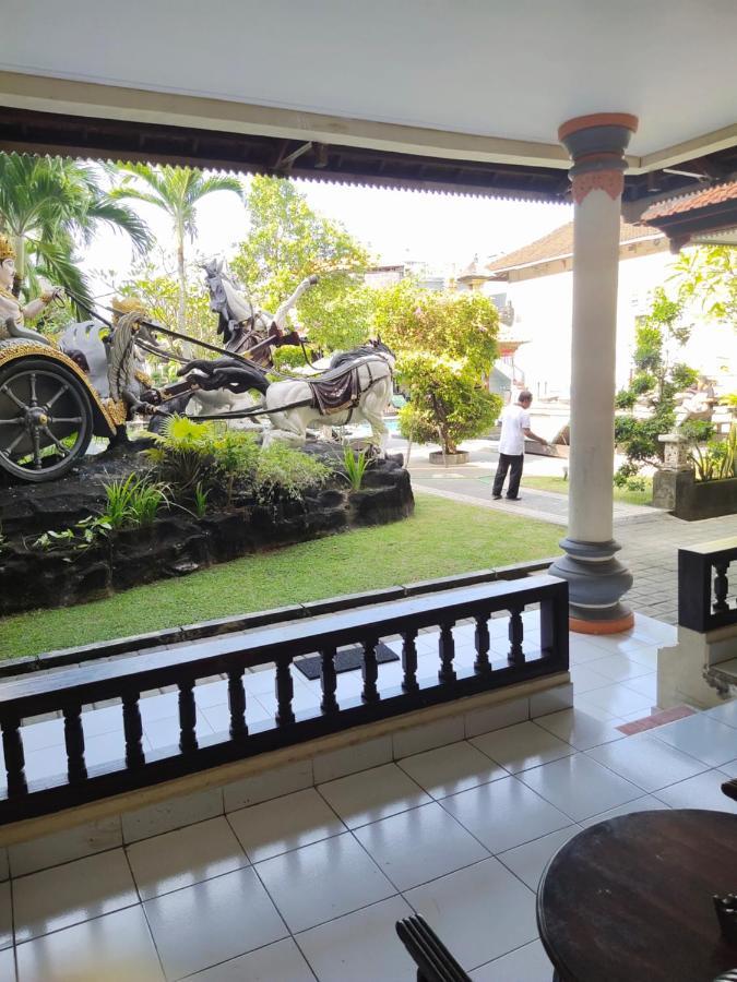 La Walon Hotel Kuta Lombok Esterno foto