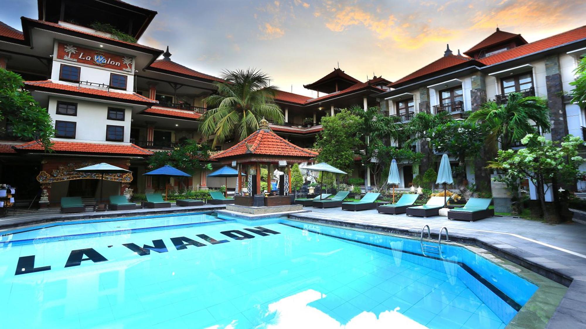 La Walon Hotel Kuta Lombok Esterno foto