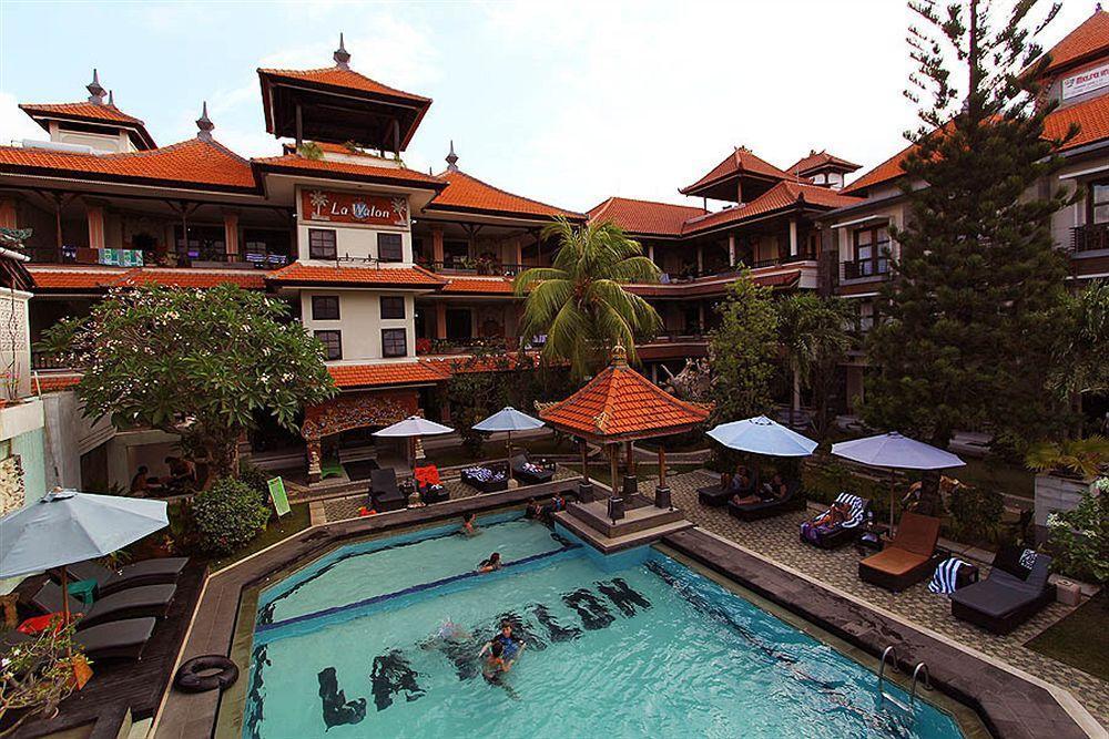 La Walon Hotel Kuta Lombok Esterno foto