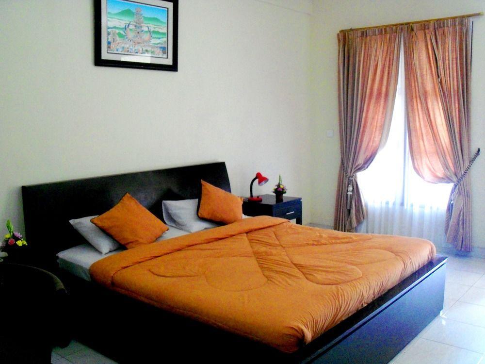 La Walon Hotel Kuta Lombok Esterno foto