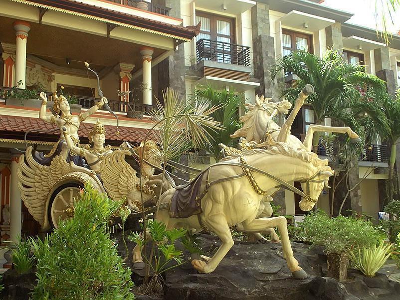 La Walon Hotel Kuta Lombok Esterno foto