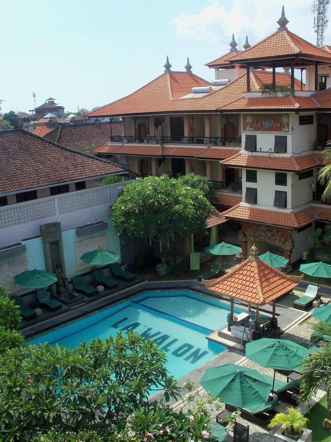 La Walon Hotel Kuta Lombok Esterno foto